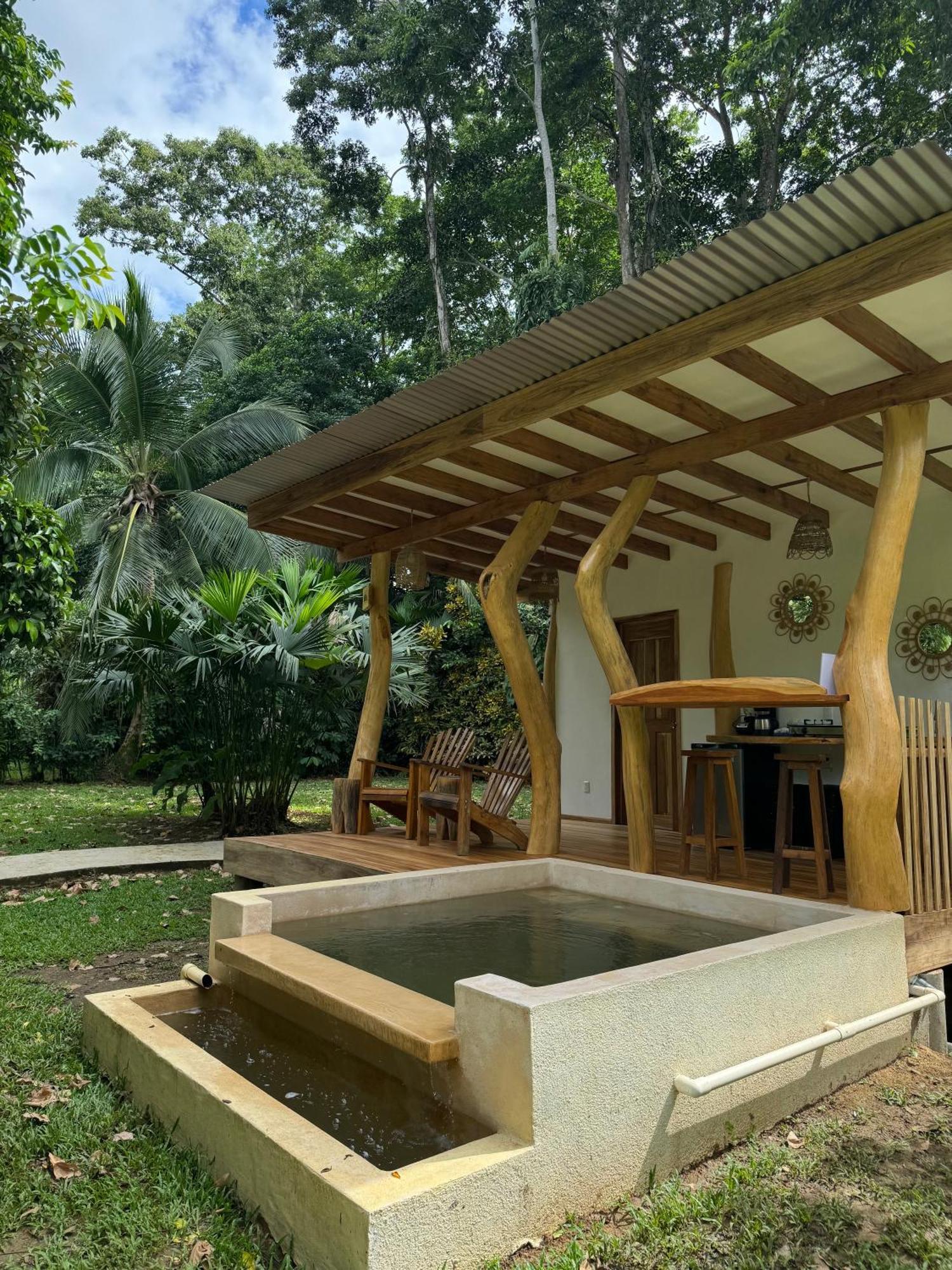 Passion Fruit Lodge