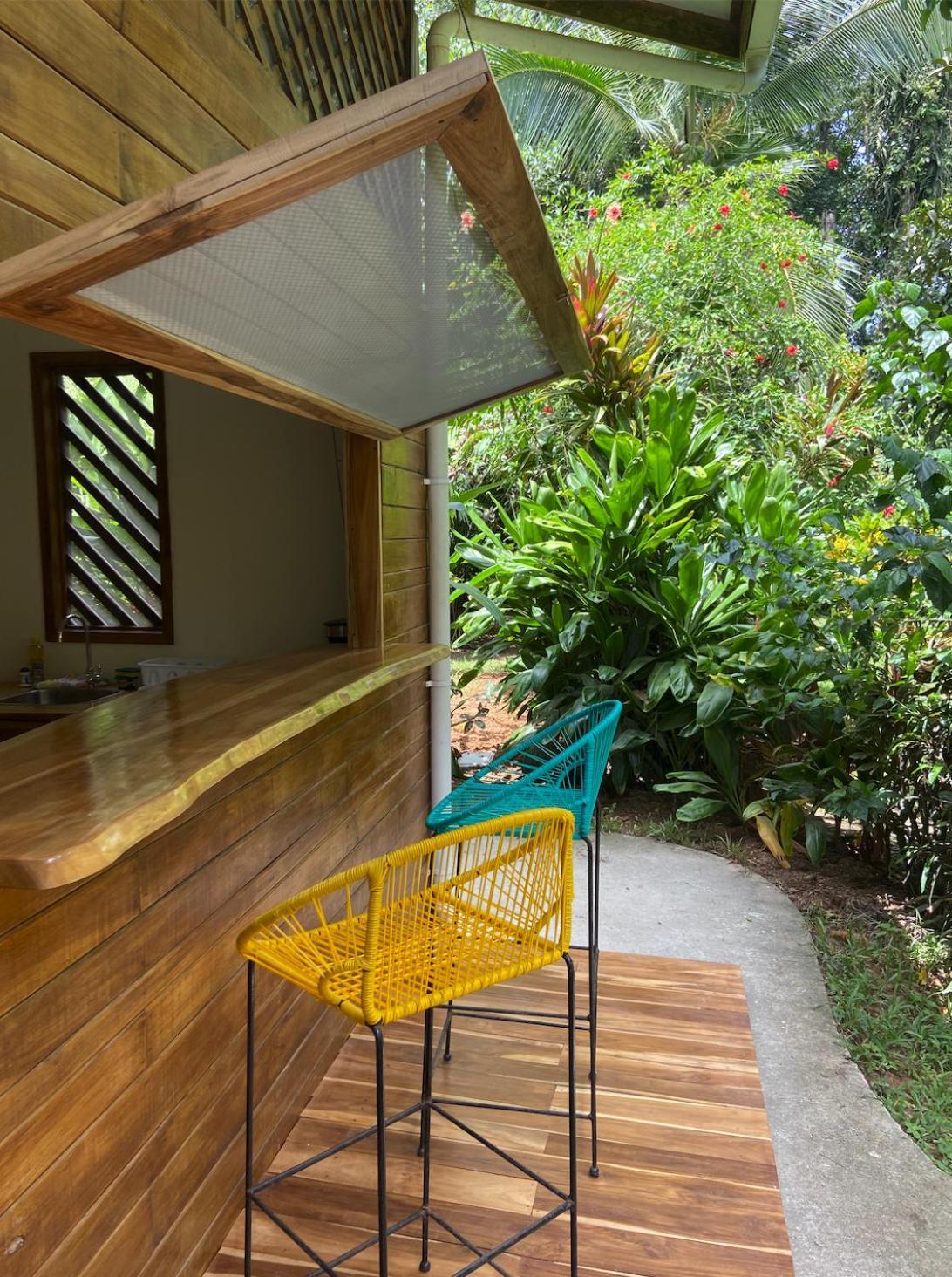 Passion Fruit Lodge *