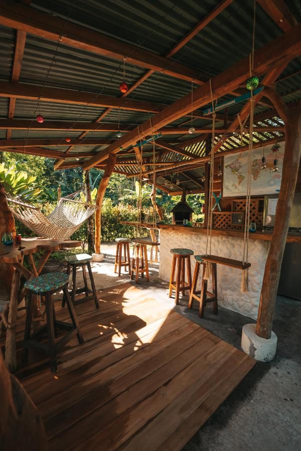 Passion Fruit Lodge Cahuita