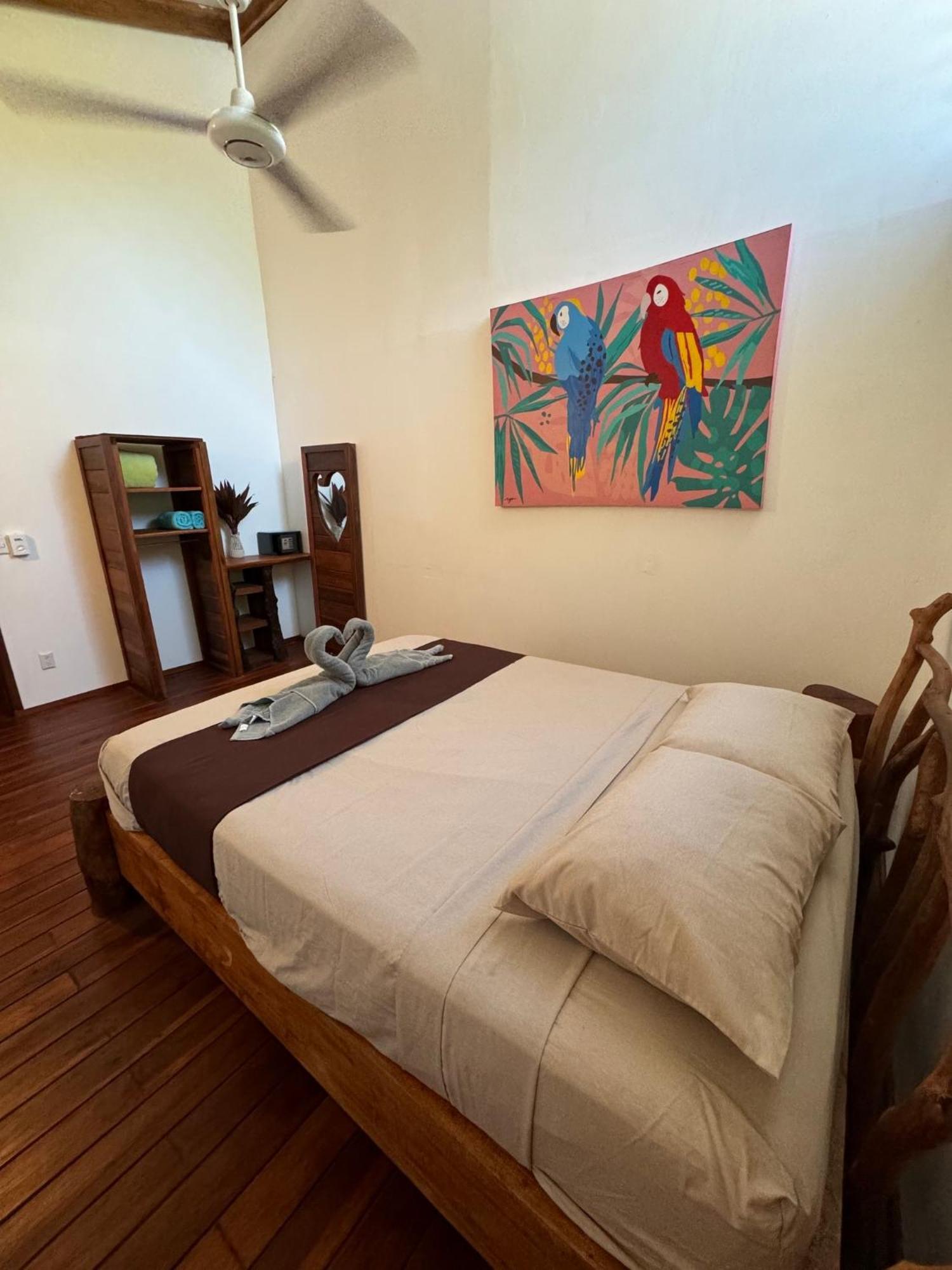Lodge Passion Fruit Cahuita