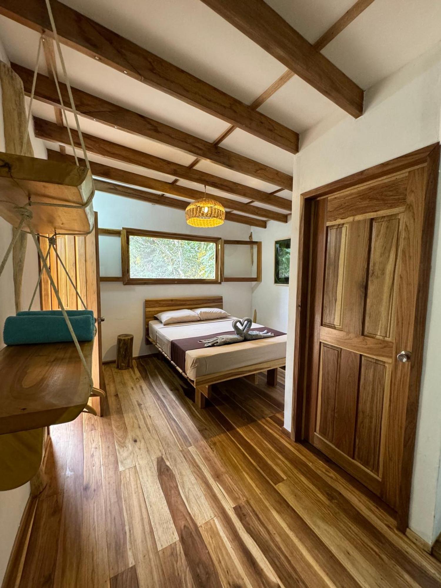 Passion Fruit Lodge Cahuita